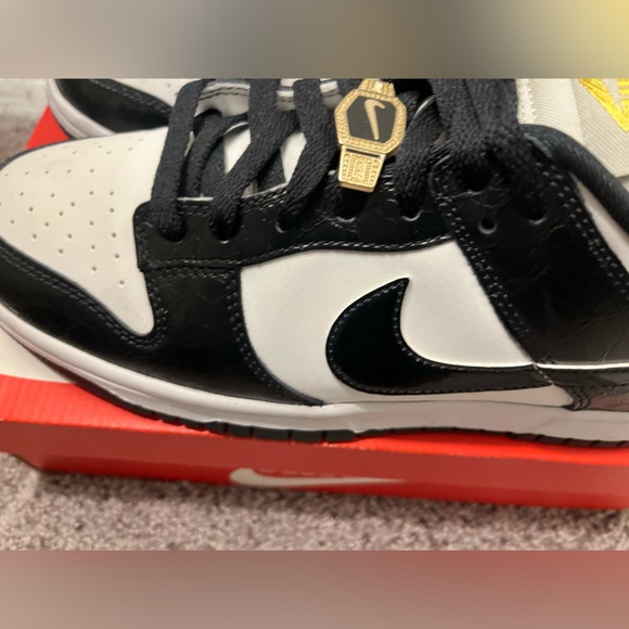 World Champs Nike *Men’s Size 9 US* - Picture 2 of 10